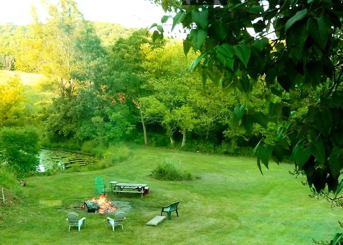 Countryside Vacation With A Private Hot Tub In Jo Daviess County, Illinois * Galena